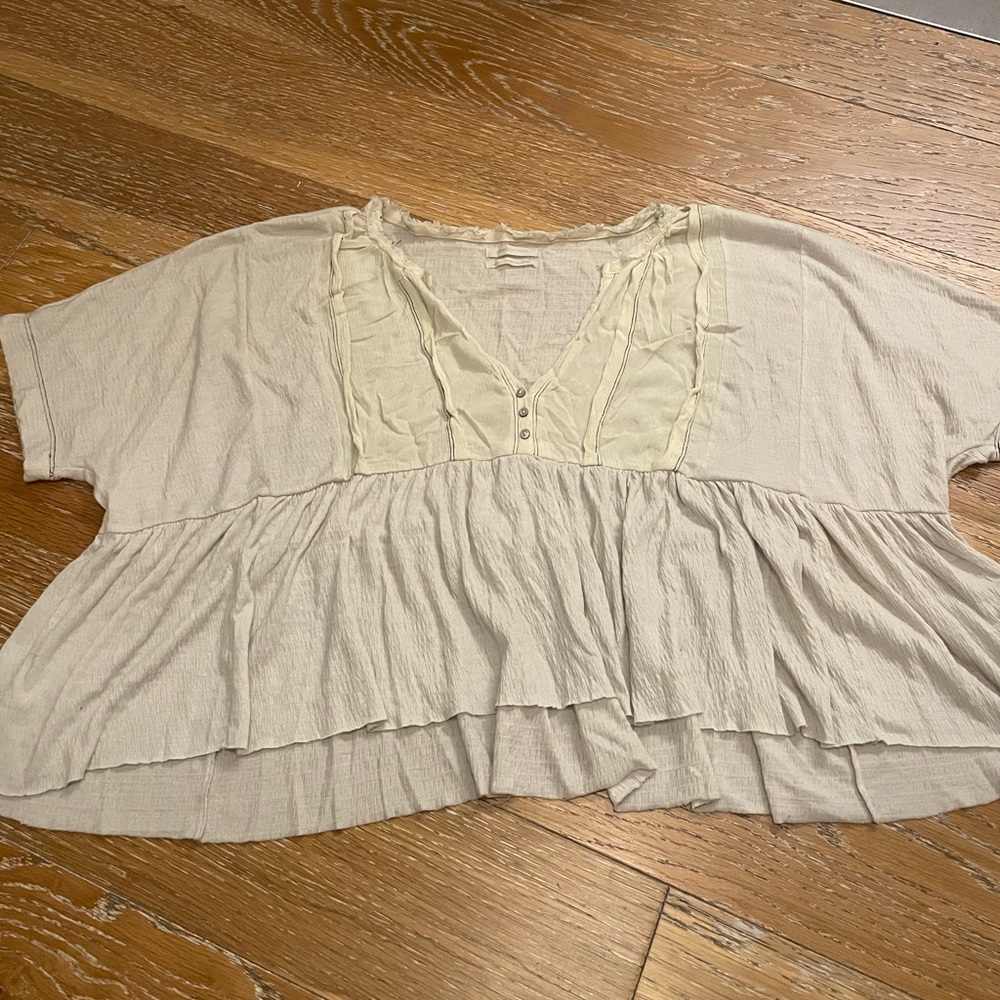 Urban Outfitters Cropped t-shirt